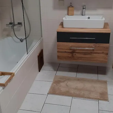 Bauernchalet Orainza 아파트 *