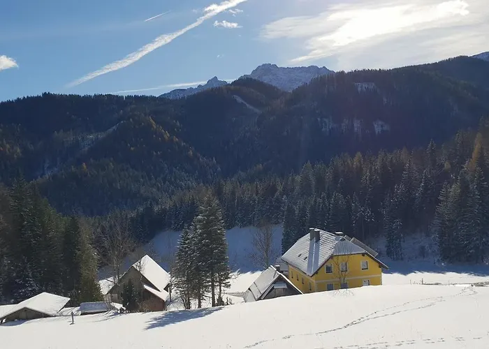 Bauernchalet Orainza Апартаменты